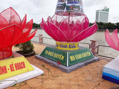 Làm Đường Hoa Tết