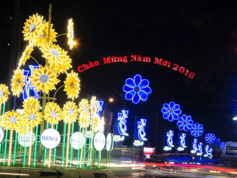 Làm Đường Hoa Tết