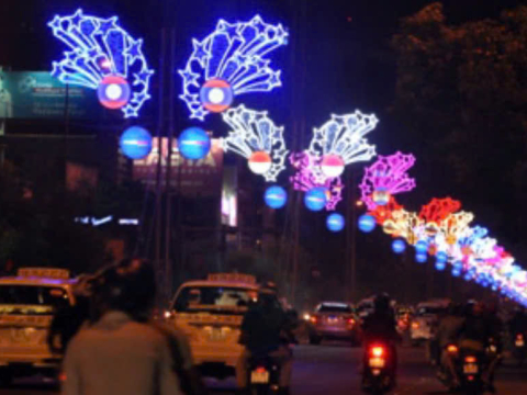 Làm Đường Hoa Tết