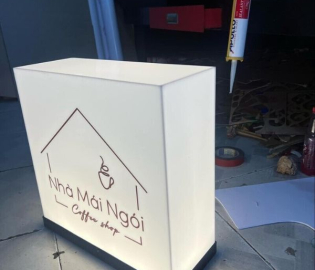 Thi Công Bảng Hiệu Alu, Mica, Hộp Đèn Chuyên Nghiệp