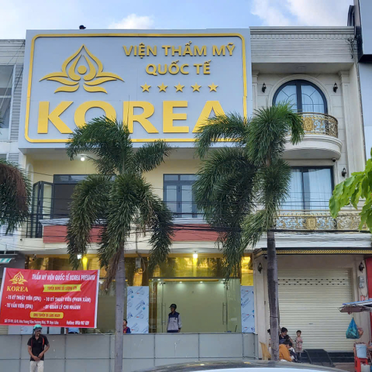 Trang Trí Showroom Đẹp – Thu Hút Khách Hàng Ngay Từ Cái Nhìn Đầu Tiên