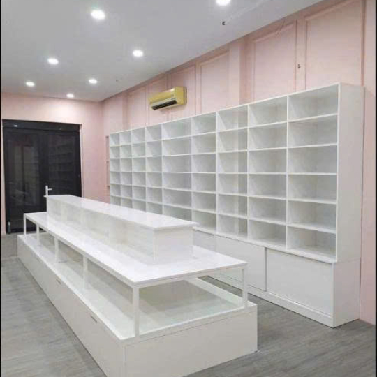 Thi Công Trang Trí Showroom Theo Yêu Cầu – Đúng Tiến Độ, Đúng Ngân Sách